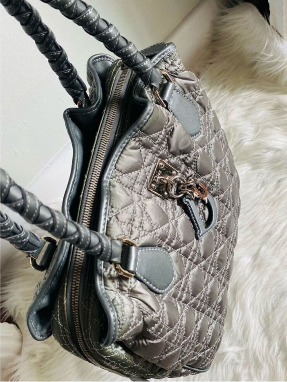 🛍️ Dior Lady Dior Quilted Large Satchel in Metallic Silver Vintage and Authentic - Picture 10 of 17